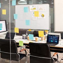 Increasing The Efficiency Of The Work Environment: Corporate Office Interior Design. Un progetto di Interior design e Interior Design di prietyinteriors - 20.05.2024