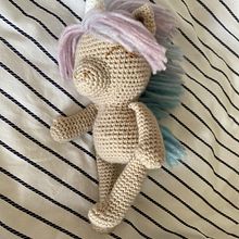 Meu projeto Amigurumi de animais com crochê. Design de brinquedos, Tecido, DIY, Crochê, Amigurumi, e Design têxtil projeto de Catarina Brito - 22.05.2024
