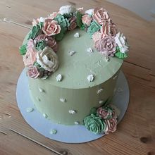 Mi proyecto del curso: Flores de crema de mantequilla. Un proyecto de Diseño y DIY de estefalora - 20.05.2024