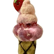 My project for course: Art Toy Creation: Needle Felting Technique. Character Design, Arts, Crafts, To, Design, Fiber Arts, Needle Felting, and Textile Design project by Crystal Owen - 05.24.2024