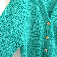 Mi proyecto del curso: Top-down: prendas a crochet de una sola pieza. Projekt z dziedziny Projektowanie mod,  Tkactwo, DIY, Sz, dełkowanie, Wzornictwo tekst i liów użytkownika Silvia Graciela Insaurralde - 24.05.2024
