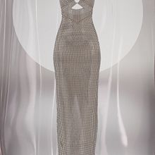 Mi proyecto del curso: Introducción al diseño de moda 3D con CLO. Un proyecto de Animación, Vídeo, Diseño de moda, Diseño 3D, Diseño digital, Patronaje y confección			 de Elena Barroso - 25.05.2024