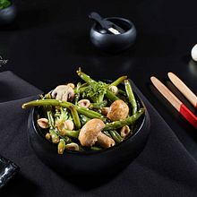 My project for course: Food Styling: The Art of Plating. Un projet de Design , Photographie gastronomique, DIY, St , et lisme culinaire de Tamar Rosental - 30.05.2024