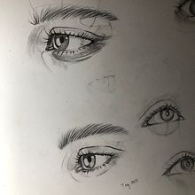 My project for course: Portrait Sketchbooking: Explore the Human Face. Un proyecto de Bocetado, Dibujo, Dibujo de Retrato, Dibujo artístico y Sketchbook de miyoohee25 - 29.05.2024