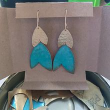 Mi proyecto del curso: Joyería en metal pintada a mano con pátinas y pigmentos. Accessor, Design, Arts, Crafts, Jewelr, Design, Fashion Design, DIY, and Decorative Painting project by garnata - 06.03.2024