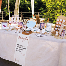 Mi proyecto del curso: Ferias de diseño y artesanía: comercializa tu producto. Un proyecto de Br, ing e Identidad, Consultoría creativa, Gestión del diseño, Marketing, Gestión del Portafolio, Estrategia de marca						, Gestión y productividad							 de Eva Ramon Vilà - 26.05.2024
