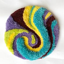 My project for course: Artistic wool cut for tapestries. Un proyecto de Bordado, Decoración de interiores, Tejido, DIY, Punch needle y Diseño textil de Estrella Vega - 09.06.2024