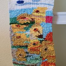 Mi proyecto del curso: Tejido y upcycling: descubre la tapicería reciclada. Un progetto di Design di accessori, Interior Design, Fiber Art, Tessitura e Textile Design di Paloma Campos - 11.06.2024