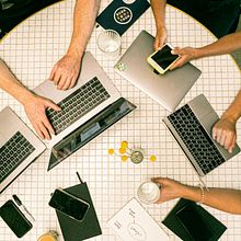 My project for course - Mercadeatedigital.com Ein Projekt aus dem Bereich Webdesign, Portfolioverwaltung, App-Design und Digitales Produktdesign von julianyperez - 10.06.2024