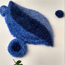 Meu projeto do curso: Corte artístico de lã para tapeçarias. Un progetto di Ricamo, Interior Design, Fiber Art, DIY, Punch needle e Textile Design di liquenboards - 16.06.2024