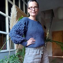 Mój projekt z kursu: Szydełkowanie ubrań: od projektu wzoru po dobór rozmiaru. Projekt z dziedziny Projektowanie mod,  Tkactwo, Sz, dełkowanie, Wzornictwo tekst i liów użytkownika Anna Komorowska - 18.06.2024