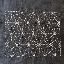 My project for course: Introduction to Japanese Sashiko Stitching . Broderie, Arte din fibre, DIY, Upc, cling și Design textil de Andrea Rasmussen - 06.19.2024
