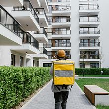 Mi proyecto del curso: Introducción al diseño de futuros: Futuro de la alimentación . % Ana Cadavid tarafından hazırlanan Tasarım, Yaratıcı Danışmanlık, Tasarım Yönetimi, Bilgi Tasarımı, Ve Yaratıcılık projesi - 06.21.2024