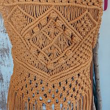 Mi proyecto del curso: Macramé: crea prendas de ropa únicas. Accessor, Design, Arts, Crafts, Fiber Arts, Macramé, and Textile Design project by ELENA MARIA HERNANDEZ HERNANDEZ - 06.22.2024