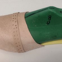 My project for course: Artisanal Leather Shoemaking for Beginners. Un proyecto de Diseño de complementos, Artesanía y Diseño de calzado de Flore Nzoghe - 10.06.2024