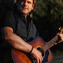 Christian Parker Music | Christian Singer | American Songwriter. Un proyecto de Música de Christian Parker - 02.07.2024