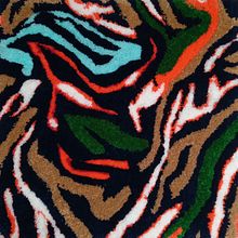 Meu projeto do curso: Técnica tufting para a criação de tapetes. Un progetto di Artigianato, Interior Design, Fiber Art, DIY e Textile Design di v.guidi - 07.07.2024