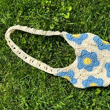 Bolsa Hexagonal de Flores. Arts, Crafts, and Crochet project by movriese - 07.10.2024