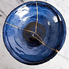 Mój projekt z kursu: Wprowadzenie do kintsugi: odnawianie ceramiki za pomocą złota. Een project van Craft,  Beeldende kunst, Keramiek y DIY van Mateusz Osuch - 13.07.2024