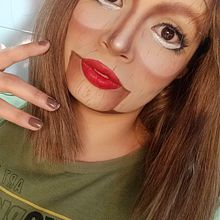 Mi proyecto del curso: Maquillaje de fantasía 2D. Un progetto di Trucco di Lorena Vargas - 17.07.2024