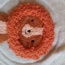 Mi proyecto del curso: Introducción al bordado con aguja mágica. Embroider, Punch Needle, and Textile Design project by vivinmartin - 07.20.2024