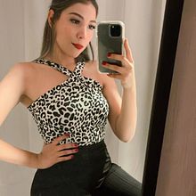 Primer blusa. Creativit, and Costume Design project by Fernanda Ar - 07.25.2024