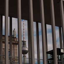 James-Simon-Galerie, Berlin. Digital Photograph, Outdoor Photograph, Photographic Composition, and Architectural Photograph project by maleba - 07.29.2024