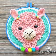 Mi proyecto del curso: Punch needle y crochet: crea personajes únicos. Artesanato, Design de brinquedos, Bordado, Tecido, DIY, Crochê, Punch needle, e Design têxtil projeto de Patty Tanúz - 24.07.2024