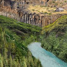 Mi proyecto del curso: Matte Painting: creando mundos fotorrealistas. Photograph, Photograph, Post-production, Photo Retouching, Digital Photograph, Photomontage, and Matte Painting project by Teresita Rodriguez - 07.31.2024