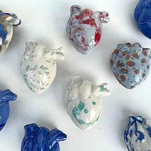 Corazón de porcelana. Un projet de Artisanat, Beaux Arts , et Céramique de f.perezsevilla - 31.07.2024