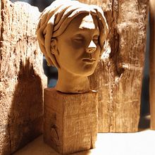 Niña. Sculpture project by marcela Bechis - 08.01.2024