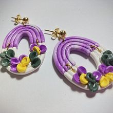 Il mio progetto del corso: Argilla polimerica per principianti: crea gioielli floreali. Un progetto di Design di accessori, Artigianato, Design di gioielli, Fashion design e DIY di Linda Lov - 01.08.2024