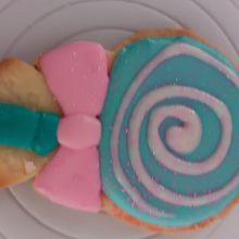 Mi proyecto del curso: Decoración de galletas con royal icing para principiantes. Design, Painting, and DIY project by reinita_luv - 08.04.2024