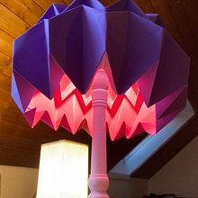 Mein Abschlussprojekt für den Kurs: Papierlampen selber machen. Un proyecto de Artesanía, Diseño, creación de muebles					, Diseño de iluminación, Papercraft, Decoración de interiores y DIY de Jennifer Lauscher - 04.08.2024