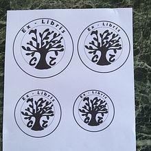 Il mio progetto del corso: Creazione di timbri con tipografia e immagini. Un progetto di Illustrazione tradizionale, Artigianato, Belle arti, Tipografia, Stampa e Incisione di supremecastle_claudia - 08.08.2024