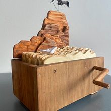 Meu projeto do curso: Autômatos de madeira: dê vida a esculturas com movimento. Character Design, Sculpture, To, Design, Art To, s, Woodworking, Stationer, and Design project by ratocarias - 08.09.2024