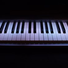 El Piano - Gabriel Padilla Haro . Writing, Creativit, Stor, telling, Narrative, and Creative Writing project by Gabriel Padilla - 08.10.2024
