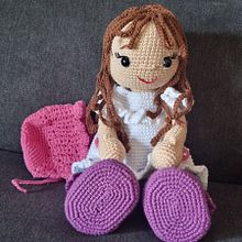 Mi proyecto del curso: Elaboración de muñecas amigurumi románticas. Arts, Crafts, To, Design, Fiber Arts, Crochet, Amigurumi, and Textile Design project by Jezabel - 08.10.2024