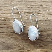 My project for course: Introduction to Stone Setting for Jewelry. Un progetto di Design di accessori, Design di gioielli e Fashion design di Monique - 11.08.2024