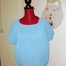 Meu projeto do curso: Top-down: roupas de crochê sem costura . Desain Busana, Seni Serat, DIY, Merenda, Dan Desain Tekstil proyek oleh Vera Lúcia Ferreira Santos - 08.14.2024