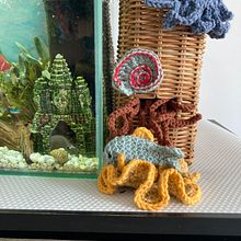 My project for course: Crochet Techniques for Sea Life and Animals. Accessor, Design, Arts, Crafts, Fiber Arts, Crochet, and Textile Design project by kateryna_chistyakova - 08.19.2024