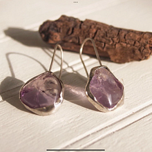 Mi proyecto del curso: Introducción a la joyería con engaste de piedras. Un progetto di Design di accessori, Design di gioielli e Fashion design di Ignacia Fusae - 19.08.2024