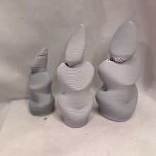 3d printing of porcelain : After 2 month of regular training. Un proyecto de Diseño, 3D, Cerámica, Diseño de complementos, Artesanía y Diseño de interiores de Jos Bertemes - 18.08.2024