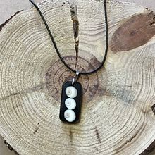 Mi proyecto del curso: Diseño de joyería en resina. Een project van Ontwerp van accessoires, Craft, Sieradenontwerp y DIY van gadisel - 22.08.2024
