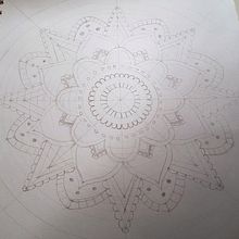 My project for course: The Art of Mandala Drawing: Create Geometric Patterns. Drawing & Ink Illustration project by Laura Pond - 08.24.2024