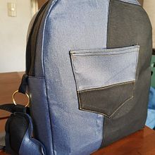 My project for course: Fashion upcycling: Create a backpack with second-hand clothes. Projekt z dziedziny Projektowanie mod,  Sz, cie, DIY, Upc, cling, Wzornictwo i krawiectwo użytkownika Milena Alarcon - 31.08.2024