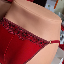 Mi proyecto del curso: Diseño y confección de lencería. Un progetto di Fashion design, DIY, Modellistica, confezione sartoriale e Cucito di linagalloso - 04.09.2024