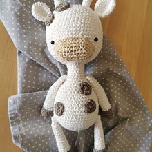 My project for course: Crocheting Amigurumi Animals for Beginners. Amigurumi, Artesanato, Crochê, Design têxtil, e Design de brinquedos projeto de milena313 - 07.09.2024