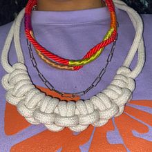 Mi proyecto del curso: Iniciación a la bisutería con cordón: fabrica tus propios collares. Arts, Crafts, Jewelr, Design, Macramé, and Textile Design project by Carola Requena - 09.08.2024