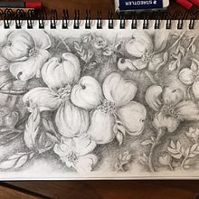 Flower work. Een project van Tekening met potlood van Kelly Marks Strauss - 09.09.2024